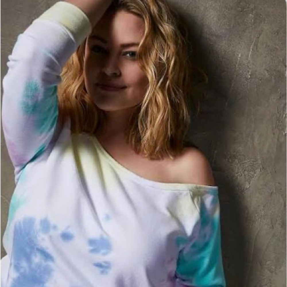 🎉BRAND NEW🎉Off should cotton sweatshirt